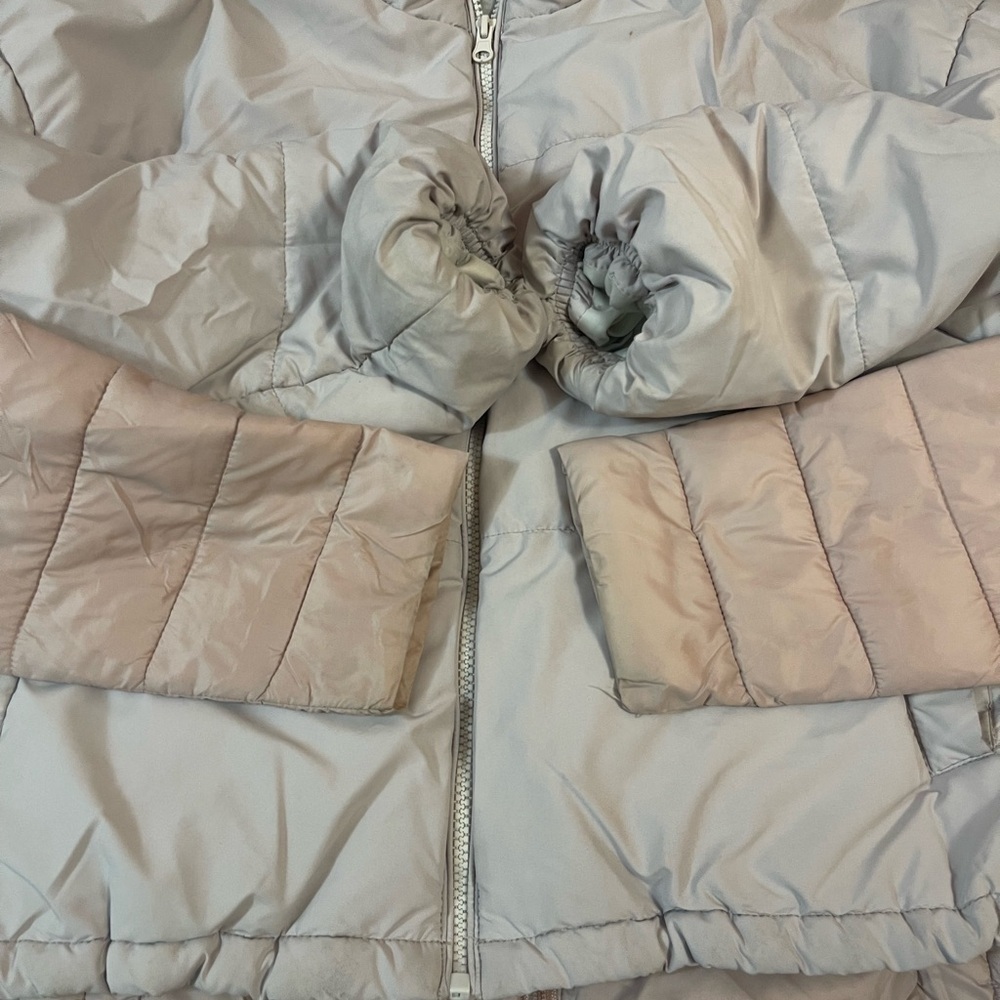 Set of 2 womens puffer jackets Primark light grey and dust pink size S (6-8) - Picture 10 of 10